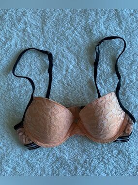 Joe Boxer Underwire Push-Up Bra 34A Peach Pink Floral Lace Black Trim Straps